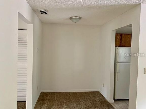 5th image of 501 W Ohio Ave #8