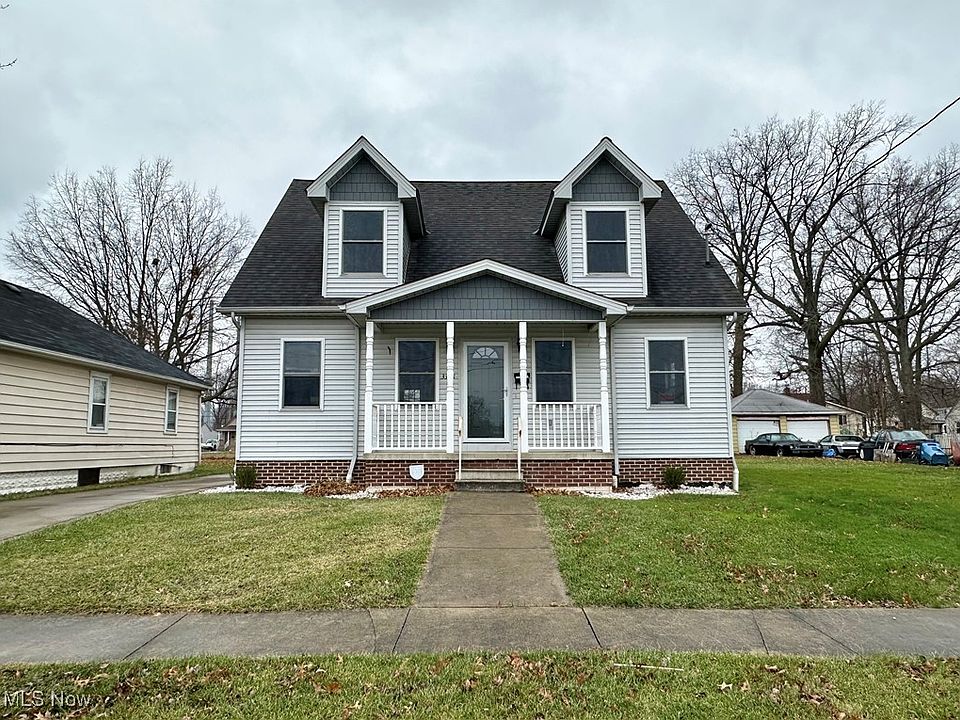 1st image of 3318 Victory Ave