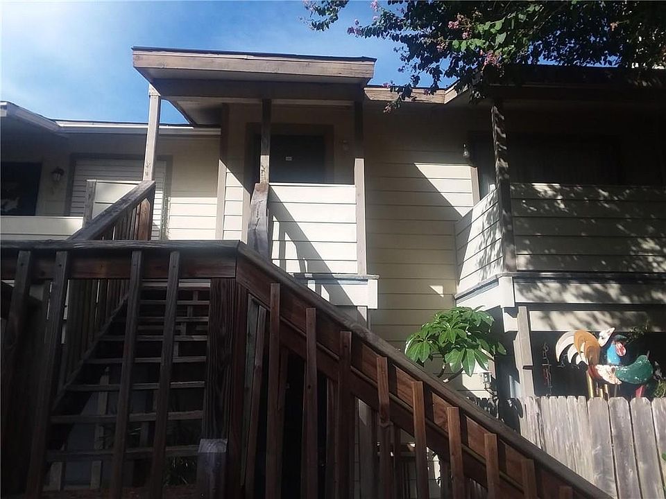 1st image of 1011 Ennis Joslin Rd APT 210