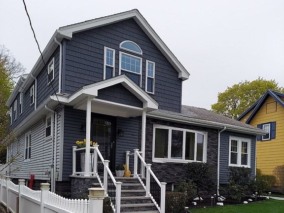 2nd image of 50 Lawrence Rd