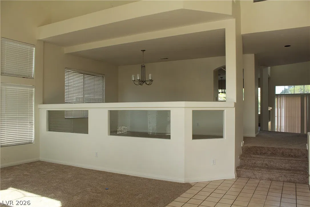 5 bed, 3.0 bath, 3225 sqft, $3,250 — Photo 2