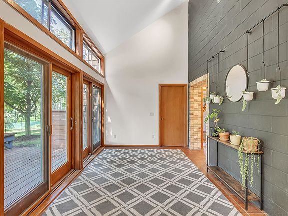 3rd image of 6954 Forseth Ct