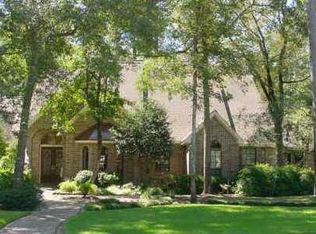 53 N Brokenfern Dr, Spring, TX 77380