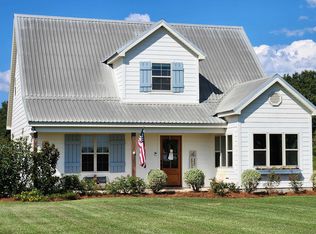 24230 Gillson Rd, Iowa, LA 70647