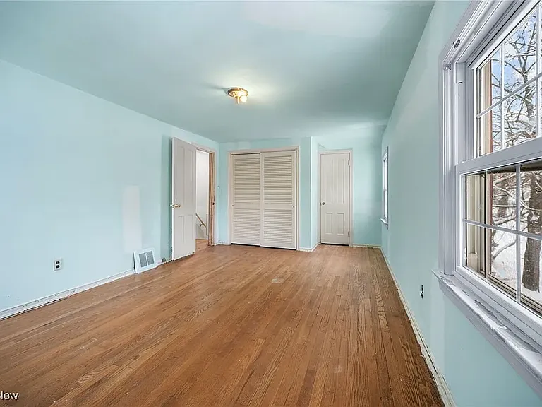 20111 Lanbury Ave — Photo 15