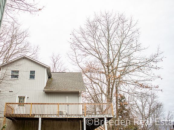 3rd image of 84 Lindsey Ln #5