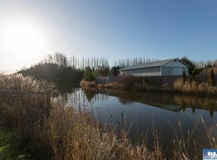 860 Three Crabs Rd, Sequim, WA 98382