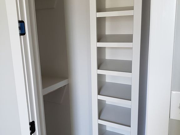 3rd image of 6540 White Oleander Dr E