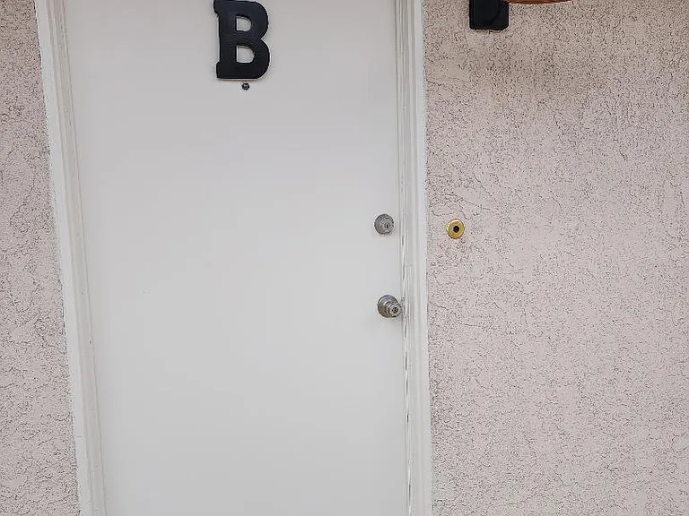 2154 Woodberry Ave #B — Photo 8