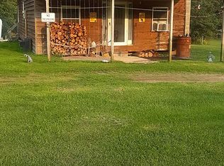 1513 Robert Ours Rd, Petersburg, WV 26847