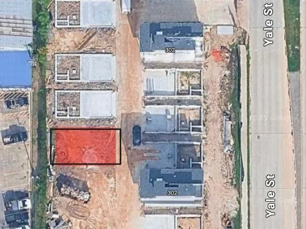 304 W Hamilton St, Houston, TX 77076