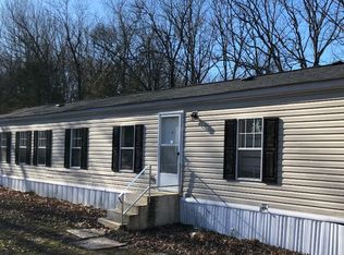 87 Circle Creek Ln, East Saint Louis, IL 62206