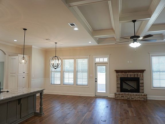 2nd image of 5985 Union Springs Dr