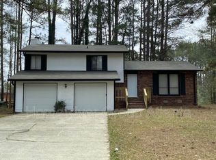 5440 Red Berry Ln SW, Atlanta, GA 30331