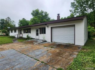 1505 Dale St, Van Buren, MO 63965