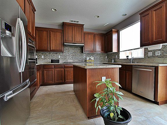5th image of 660 W Sombra Way