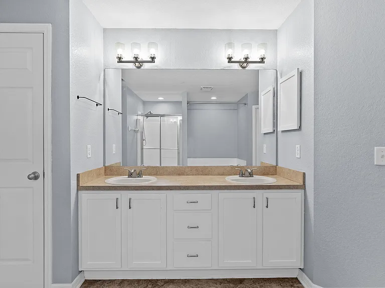 11366 Riddle Dr — Photo 26