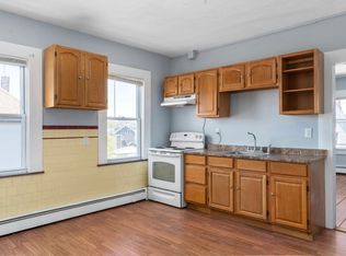 84 Berkley St APT 3, Providence, RI 02908