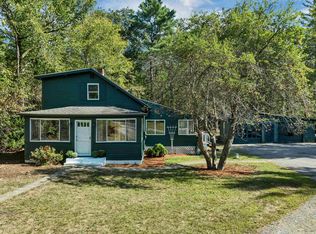 60 E Dunbarton Rd, Goffstown, NH 03045