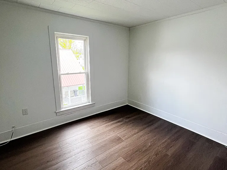 611 Cooper St — Photo 18