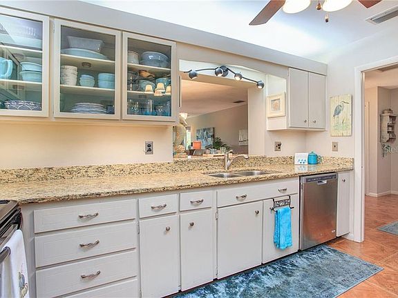 Home For Sale In Harbour Club
