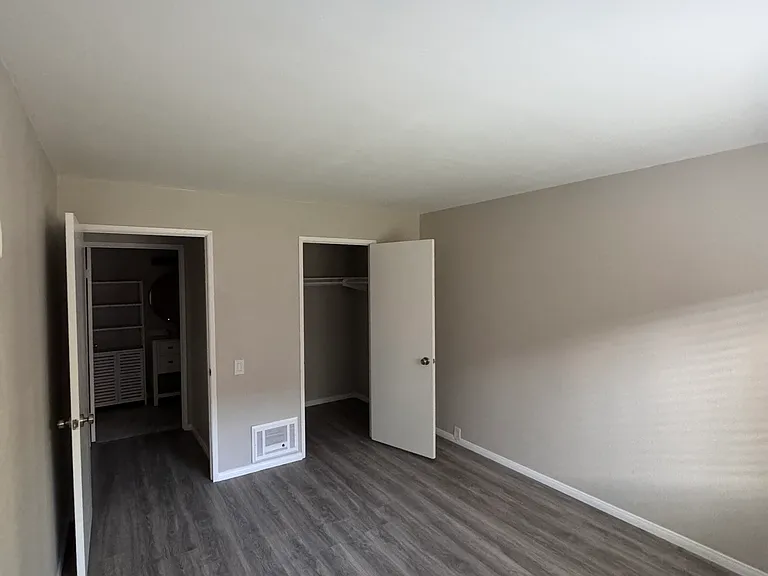 6394 Rancho Mission Rd #110 — Photo 8
