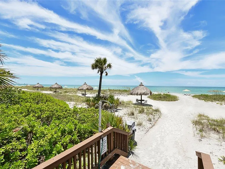 1211 Gulf Of Mexico Dr #302 — Photo 48