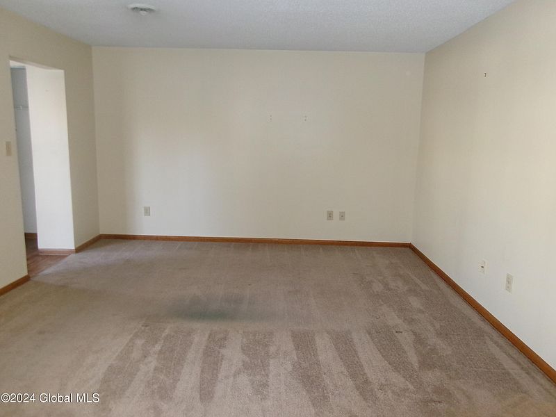 4th image of 1808 Cambridge Manor Drive