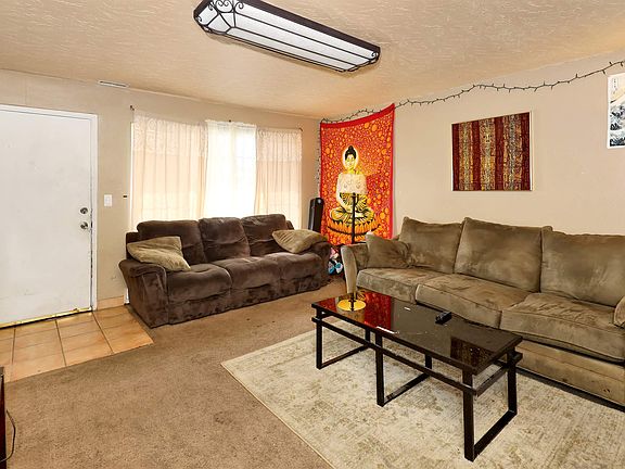 4th image of 3333 Redwood Ave APT 3