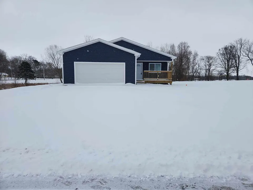 1 Ridgeview Dr