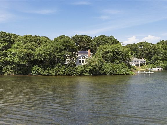 3rd image of 34 Shirley Point Rd