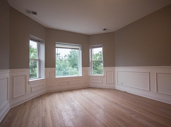 4th image of 6436 N Seeley Ave APT 3