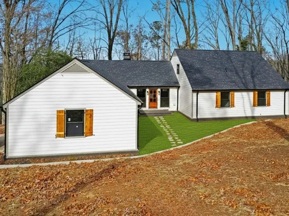 3710 Country Estate Dr NW, Kennesaw, GA 30152