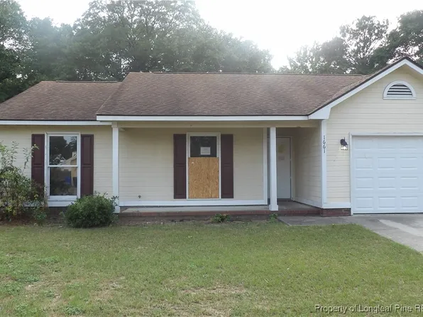 1661 Veanna Dr, Fayetteville, NC 28301