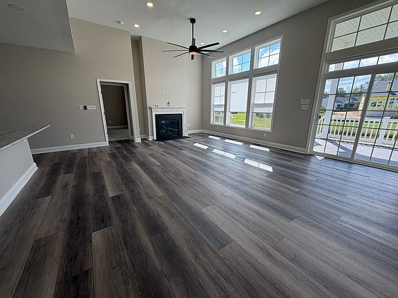 3rd image of 19504 Safflower Way