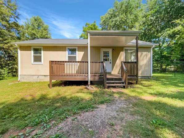 1140 Pleasant Valley Rd, Chapmansboro, TN 37035