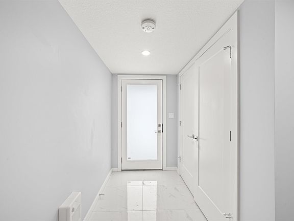 2nd image of 1304 Rutherford Rd SW #39