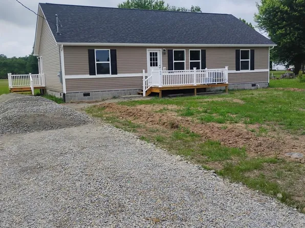 438 Lorelei Dr, Fayetteville, OH 45118