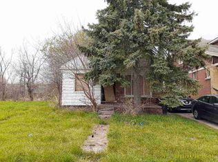 5295 Wayburn St, Detroit, MI 48224