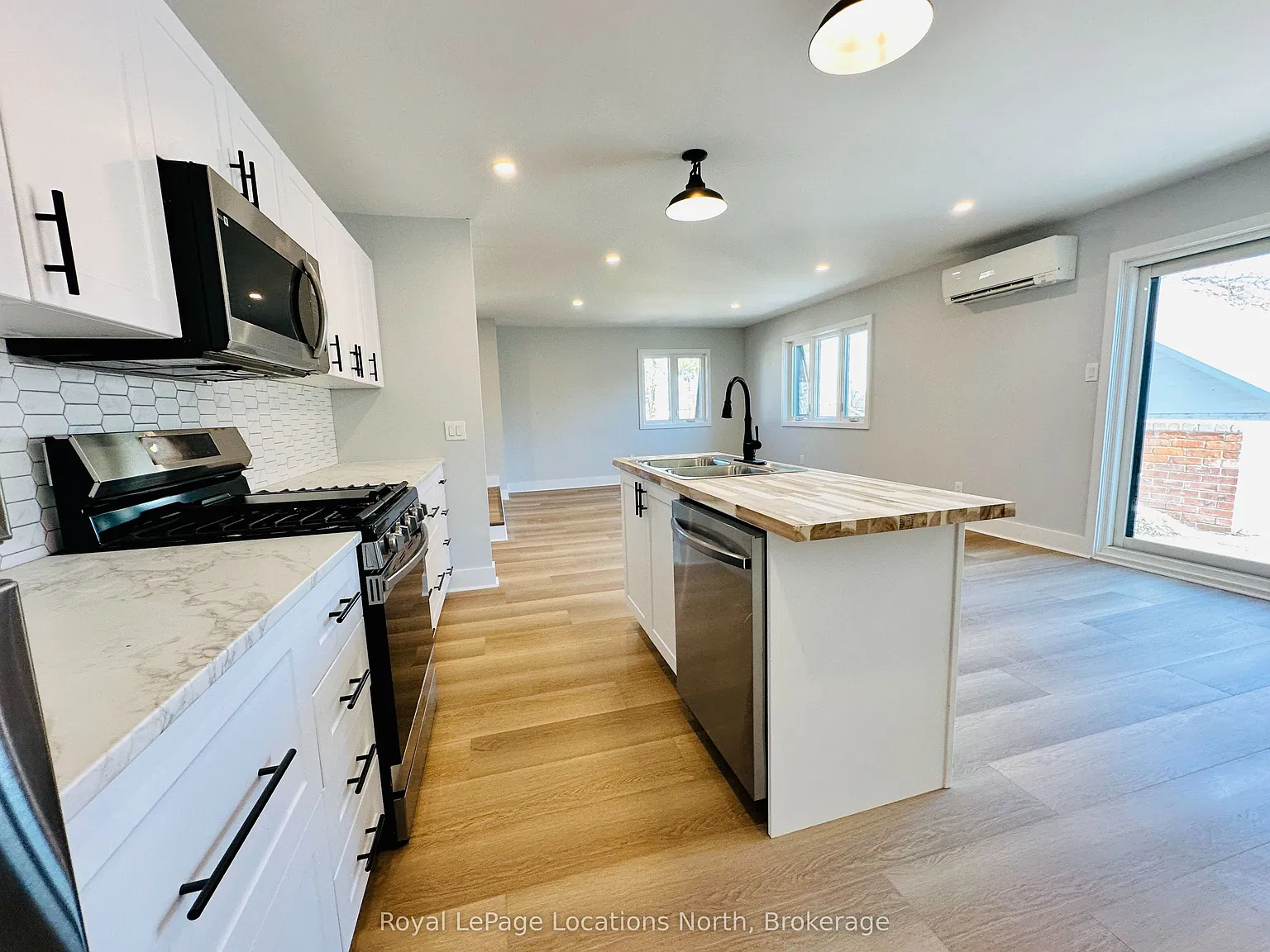 2 bed, $2,300 — Photo 4