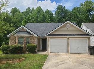 35 Lassiter Dr, Covington, GA 30016