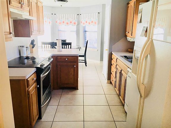 3rd image of 1207 San Juan Ln