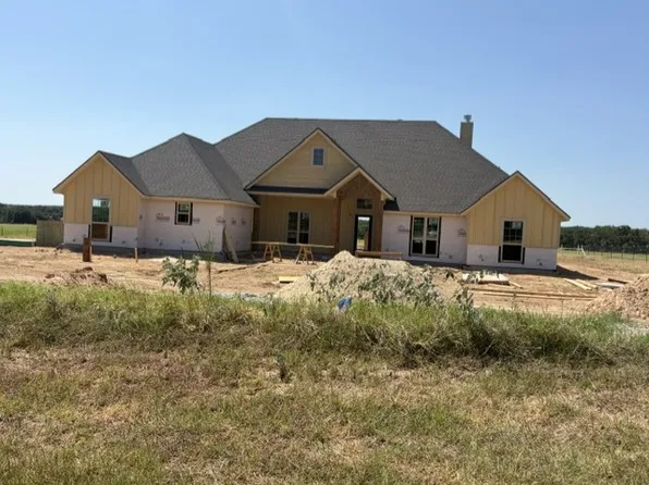 3620 Springfield Rd, Springtown, TX 76082
