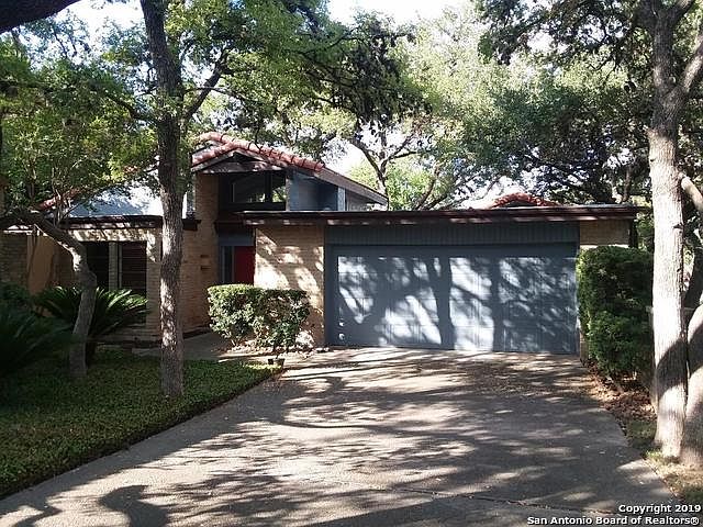 1st image of 11938 Mission Trace St