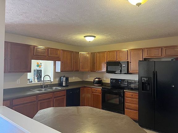 3rd image of 7232 Glenwick Blvd