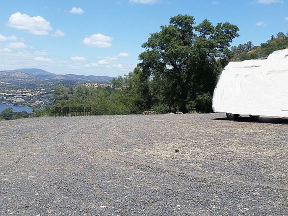 5th image of 14361 Rosebud Dr