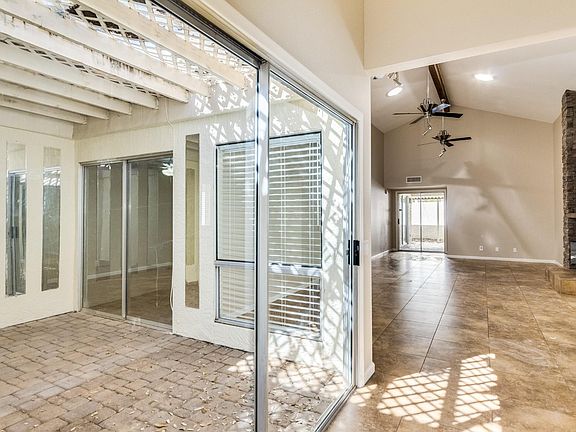 3rd image of 3028 W Lupine Ave