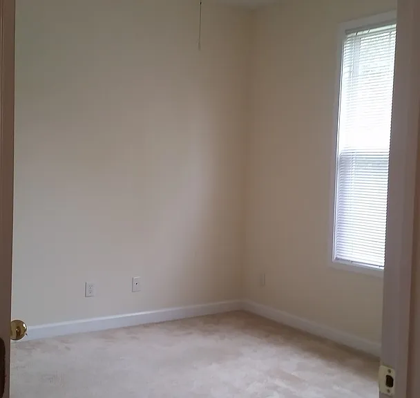 108 Azalea Dr — Photo 8