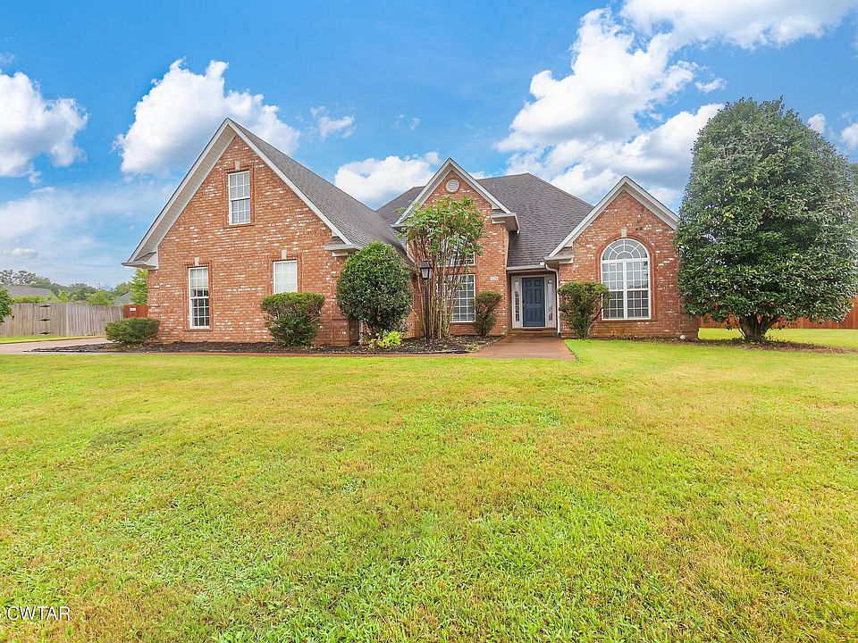 1st image of 129 Chestnut Cv