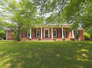 311 Ridgecrest Rd, Jackson, TN 38305